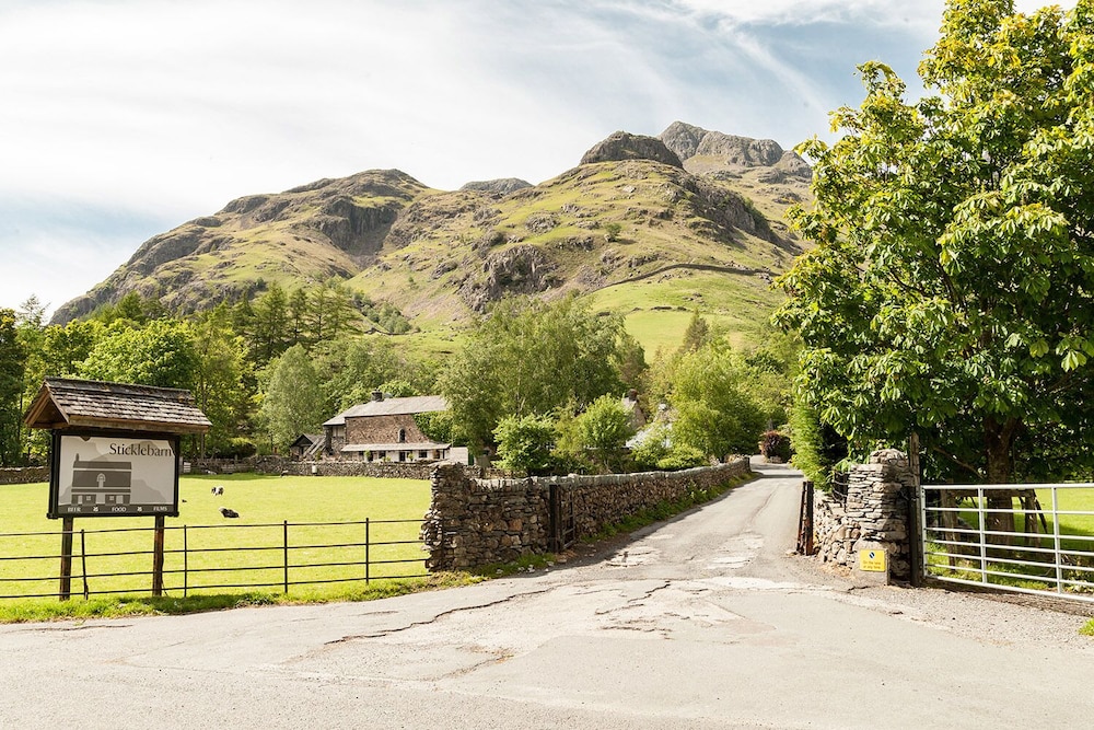 Great Langdale Bunkhouse Hostel 14/18