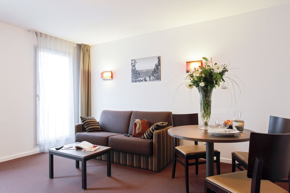 Adagio Access Marseille Saint Charles 38/50