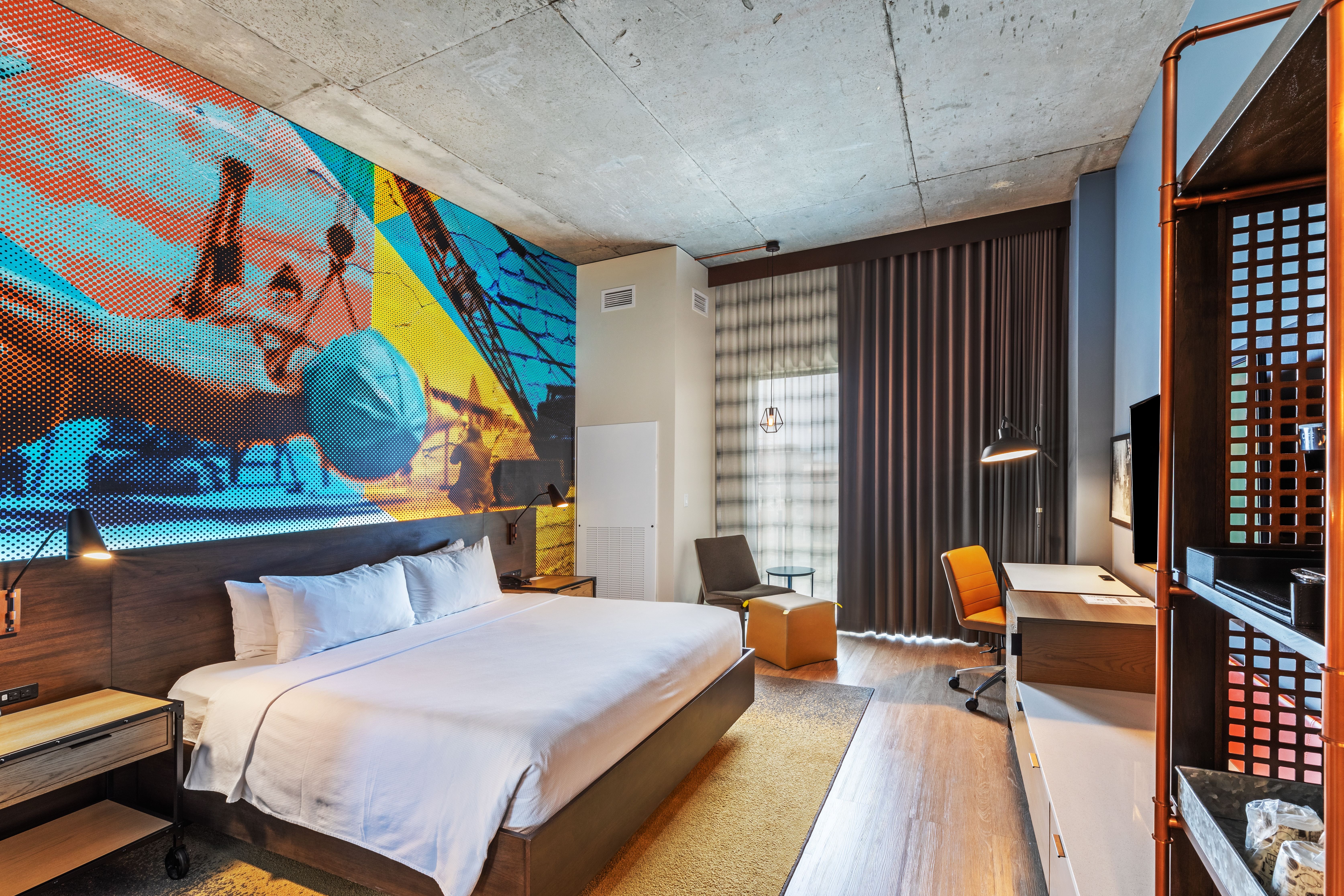 Leisure, King Bed