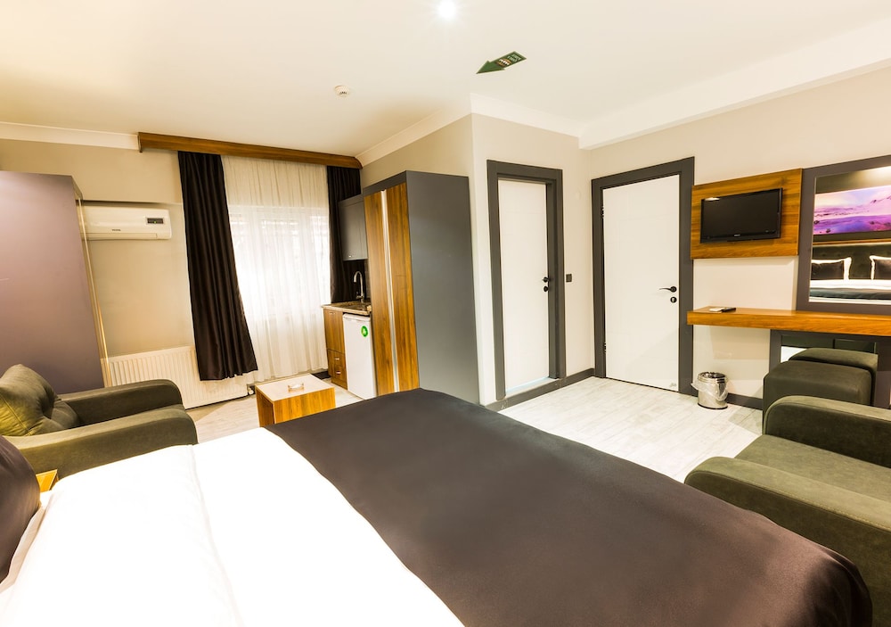 Azra Suite Otel 25/50