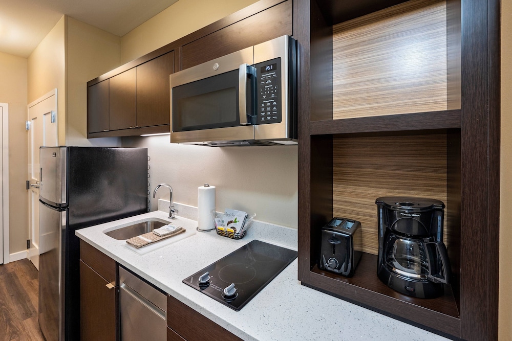 TownePlace Suites by Marriott Fort Mill at Carowinds Blvd 26/31