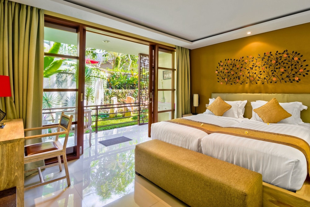 DELUXE, GARDEN VIEW