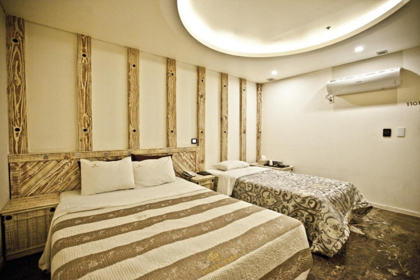 Hotel Star Yeoksam 24/33