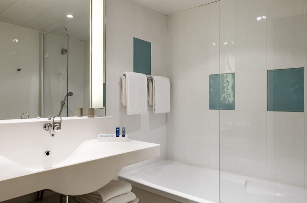 Novotel Macon Nord 15/74