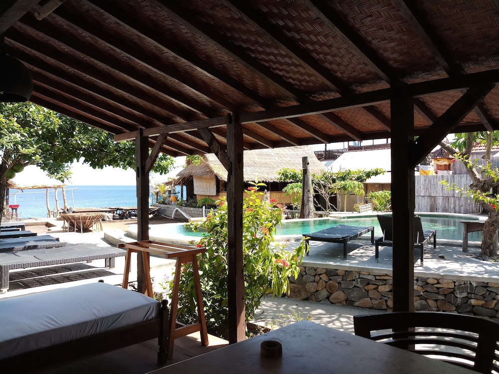 Classic Beach Villas 21/50