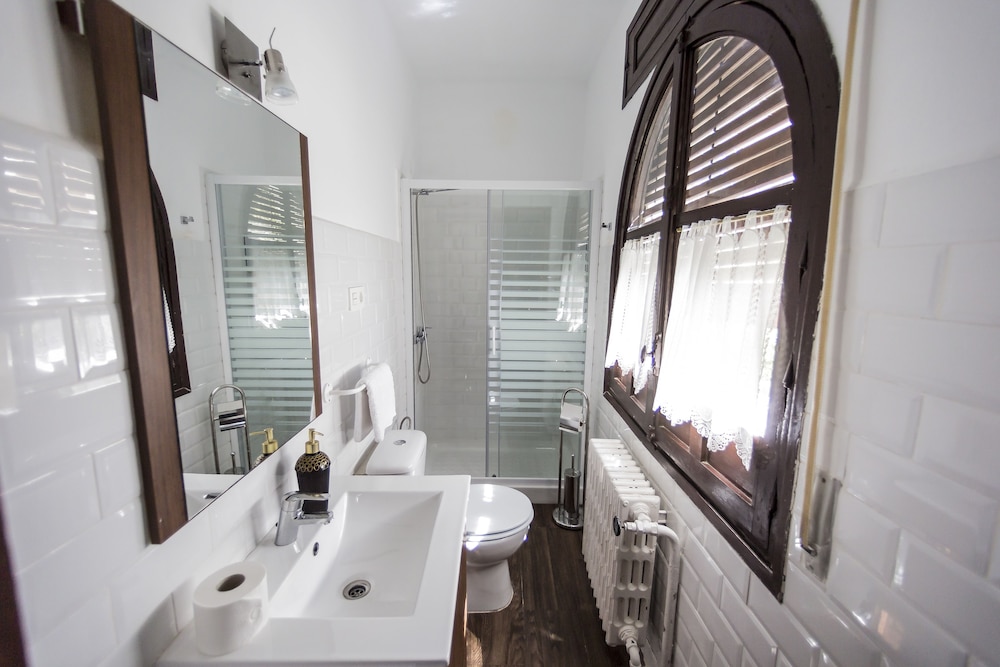 Gala Plácida Suites 1923 31/33