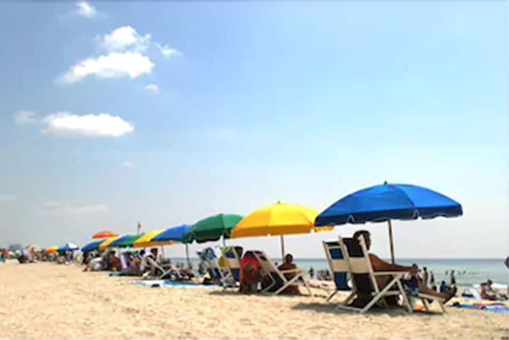 Boardwalk Beach Resort 23/40