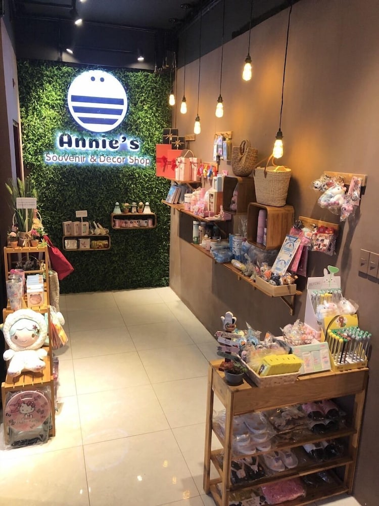 Phung Hung Boutique Hotel 11/62