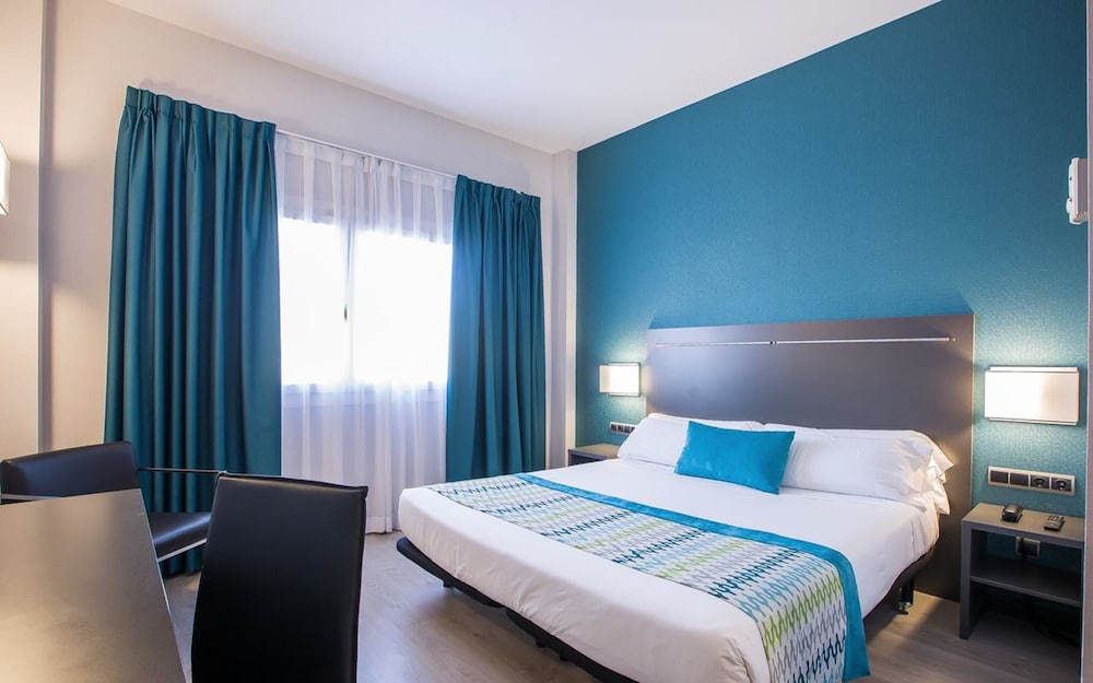 Hotel Venture Sant Cugat 16/52