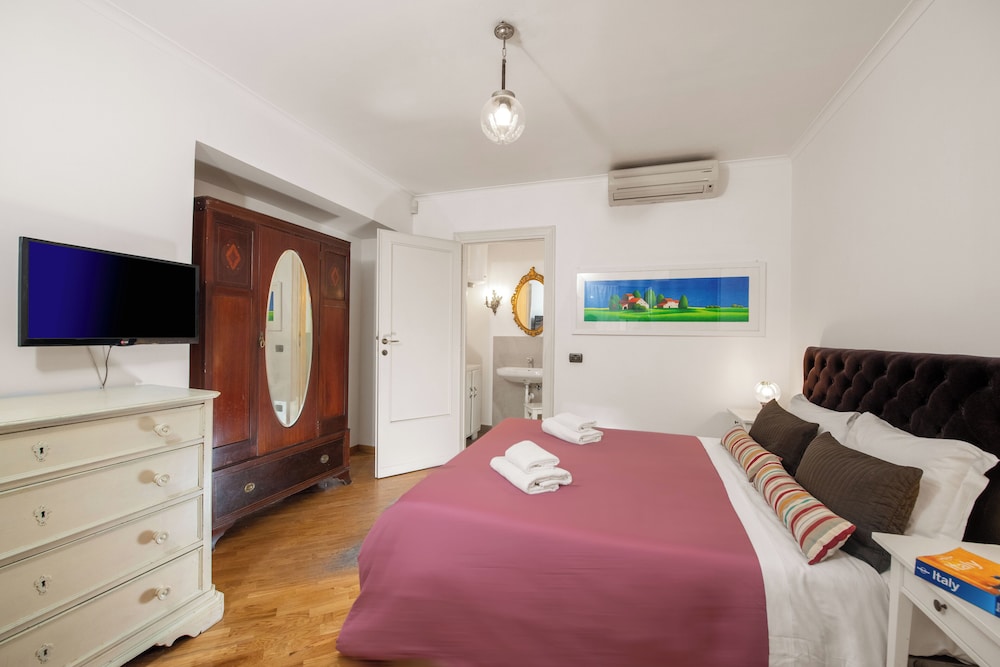 Corso Vittorio Apartments 11/62