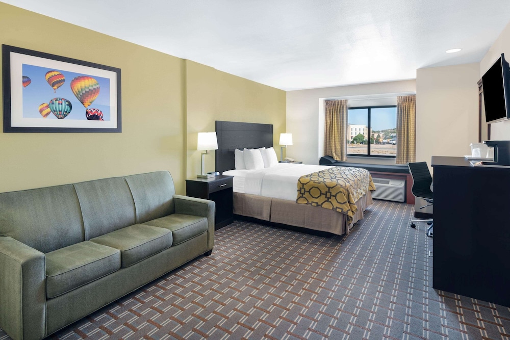 Baymont By Wyndham Farmington 17/41
