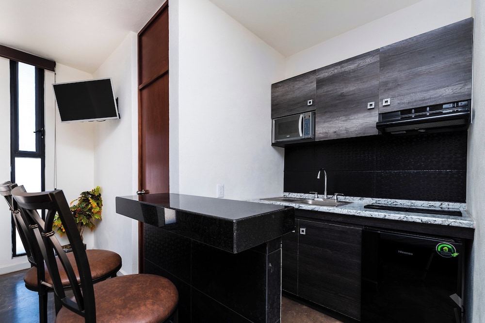 Capital O Hotel Joyma Suites, San Luis 41/53
