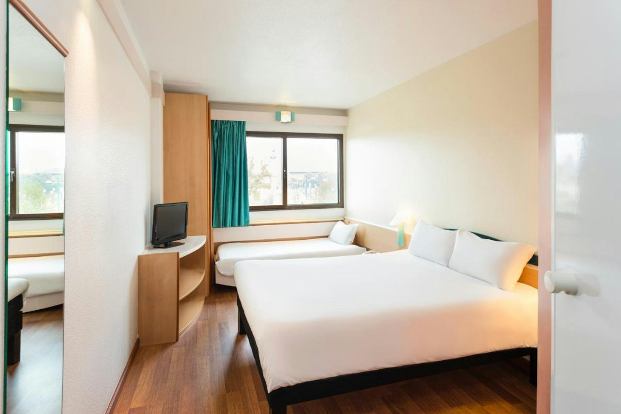 B&B HOTELS Zaragoza Centro 7/19