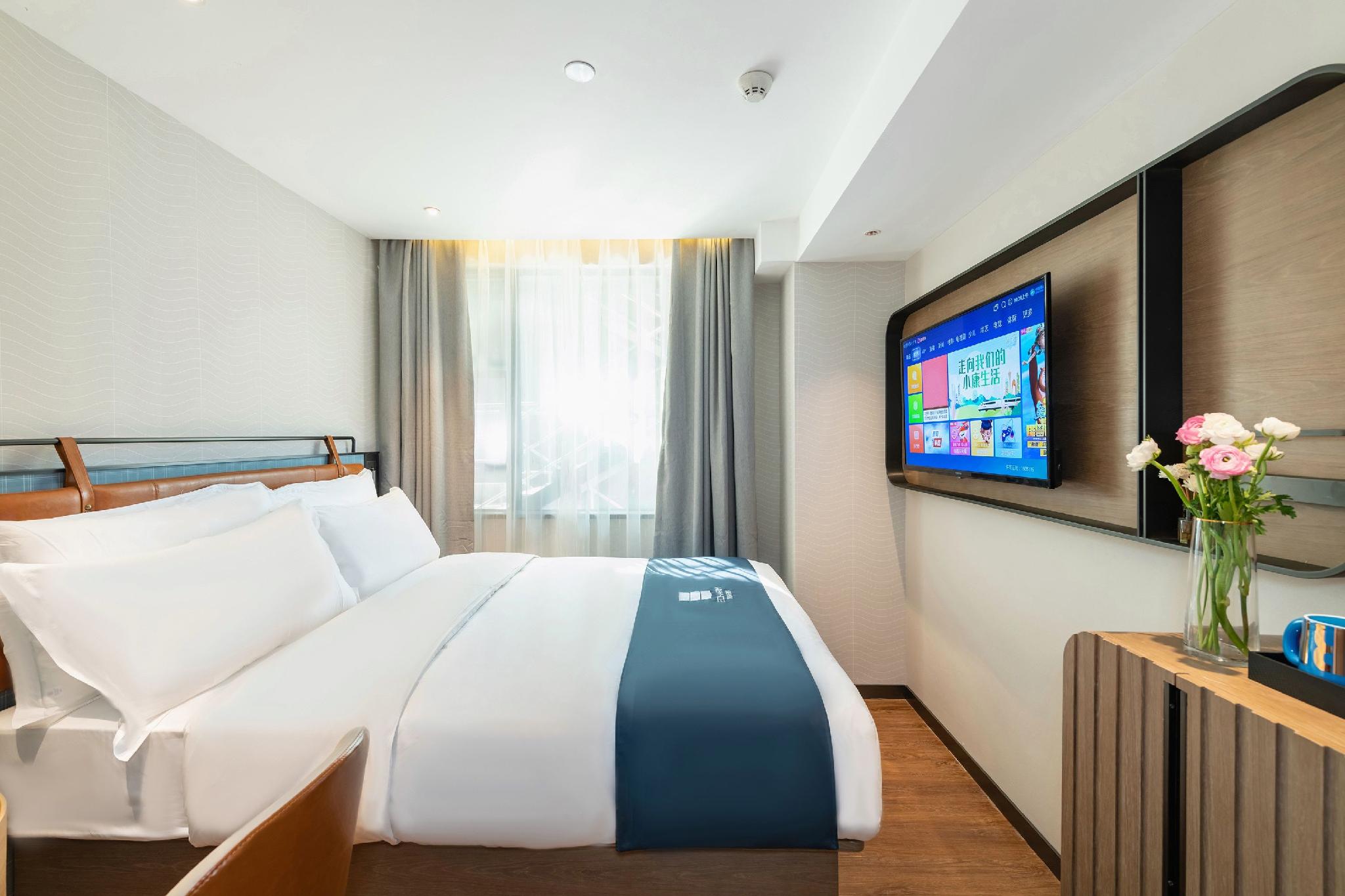 Smart, Standard, Double Bed