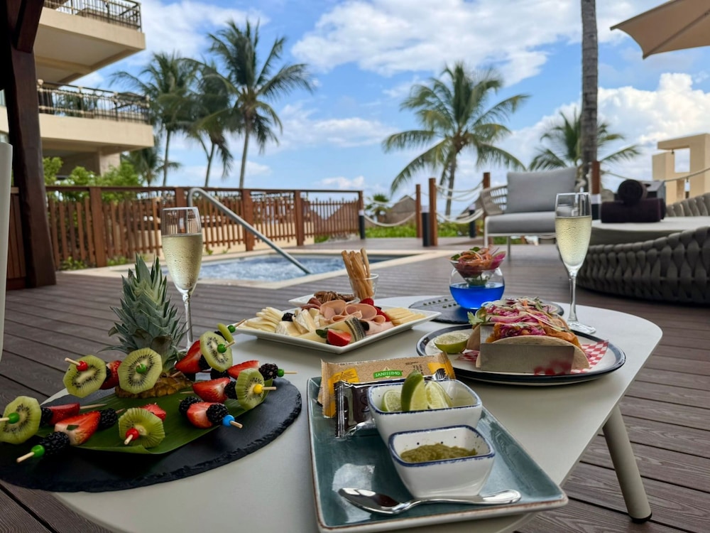 Dreams Riviera Cancun 52/72