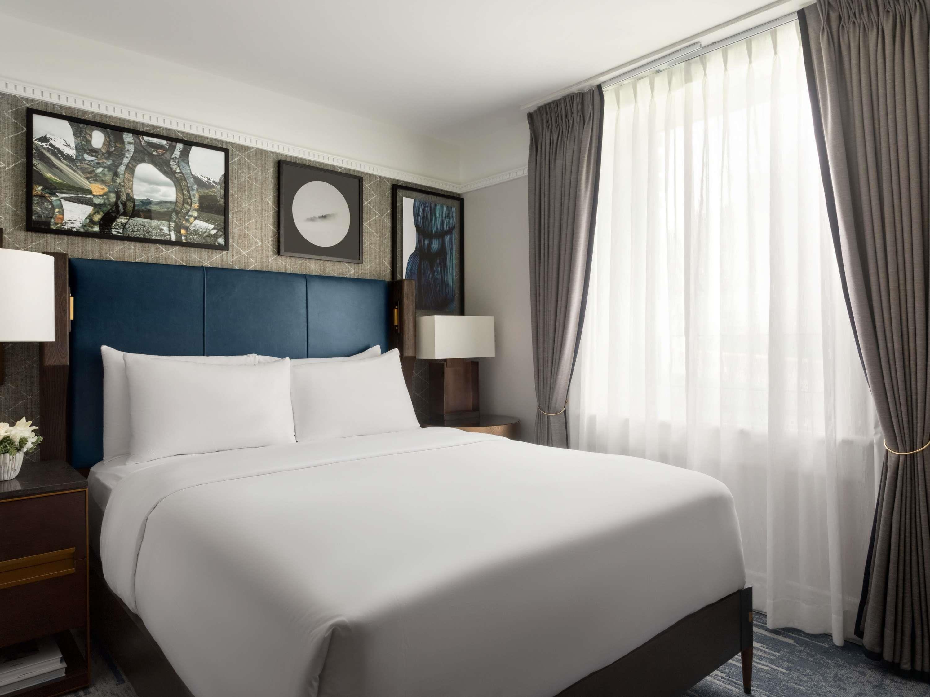 Gatehouse, Guest Room, Queen Bed