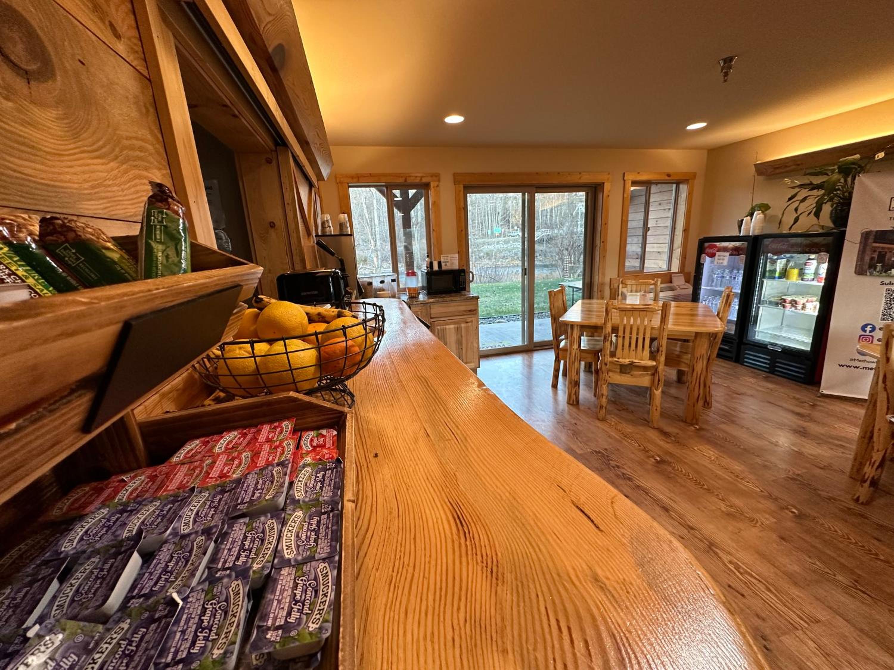 Methow River Lodge & Cabins 2/11
