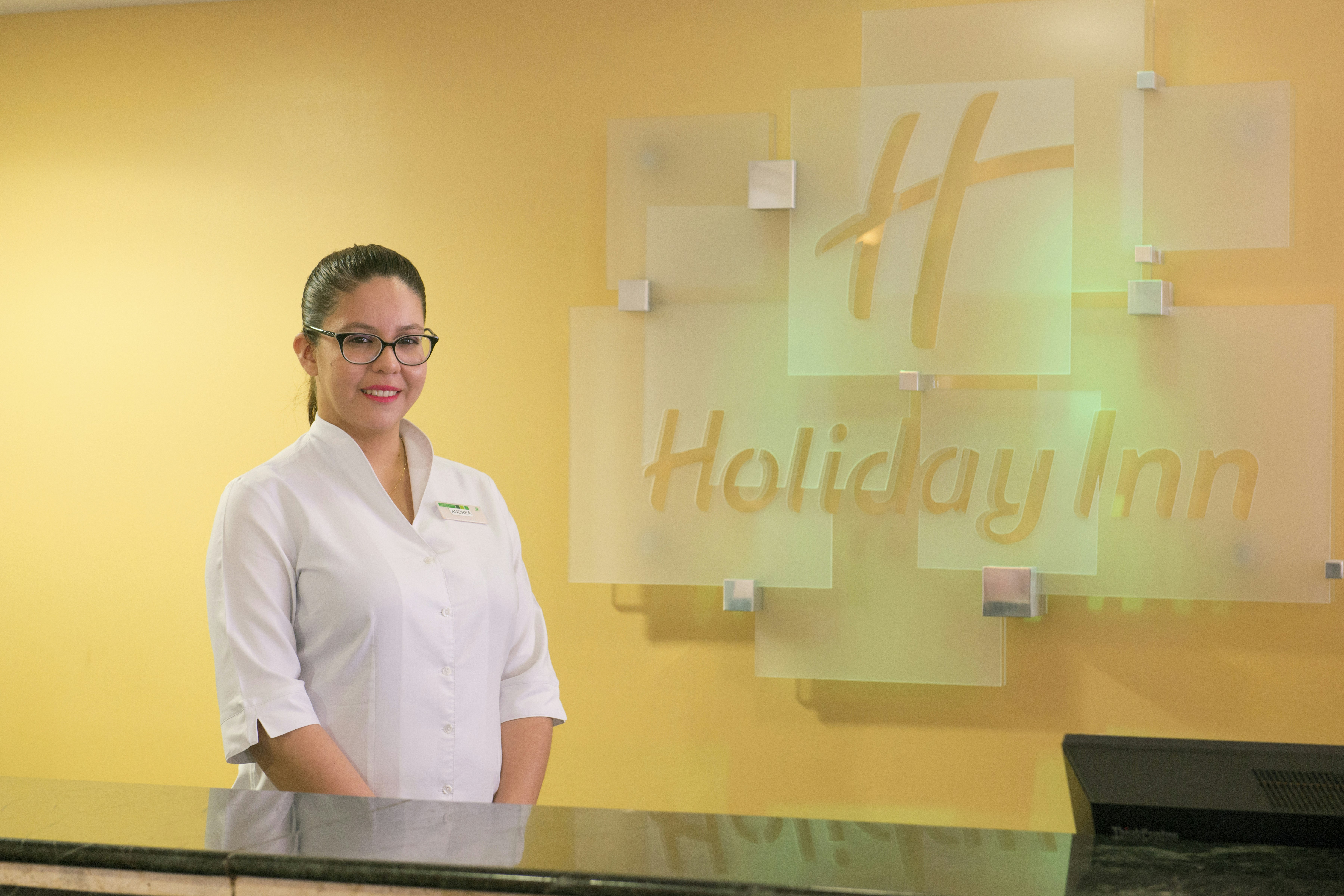 Holiday Inn Merida 24/74