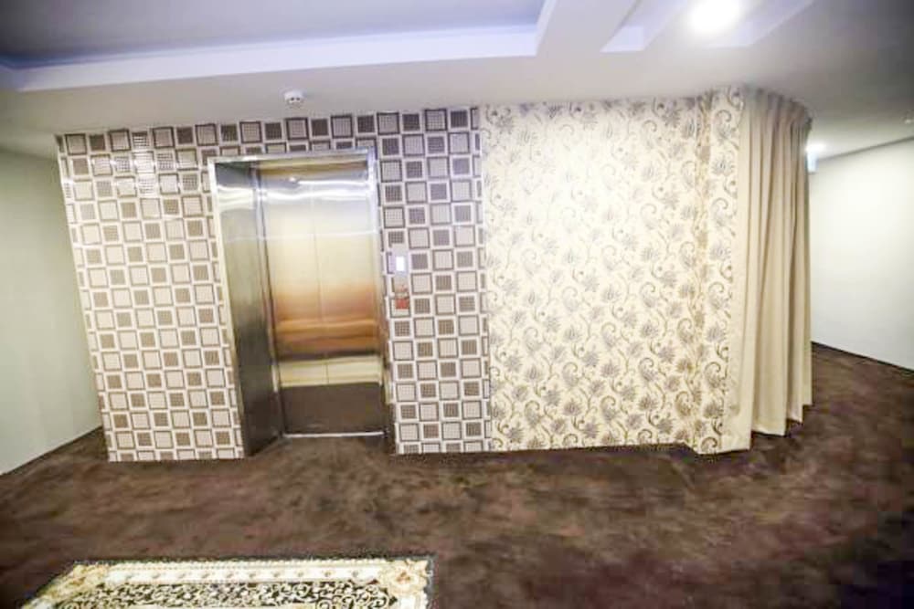 Al Khatiri Hotel 22/33
