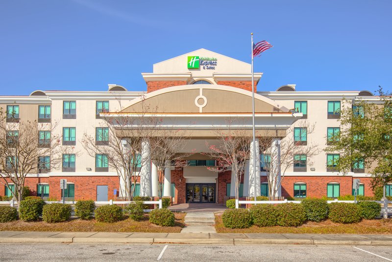 Holiday Inn Express Hotel And Suites Gulf Shores 6/47