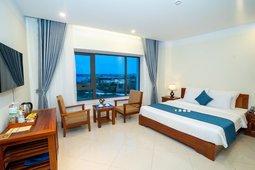 Navy Hotel Cam Ranh 14/50