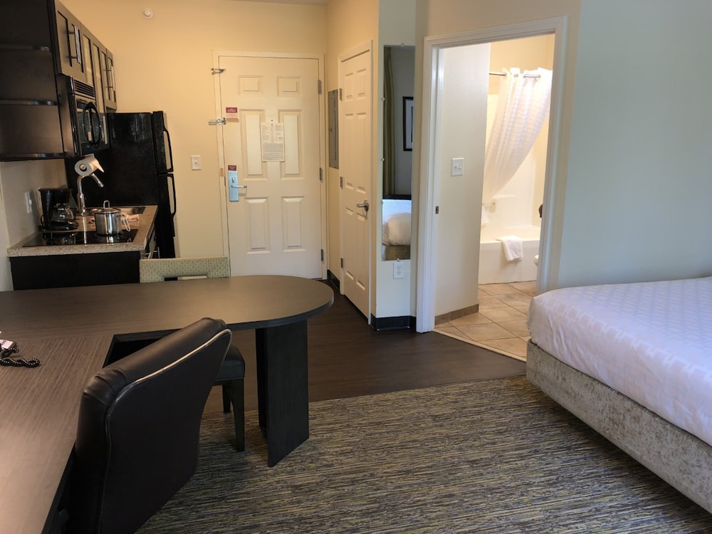 Candlewood Suites Greenville Nc 20/59