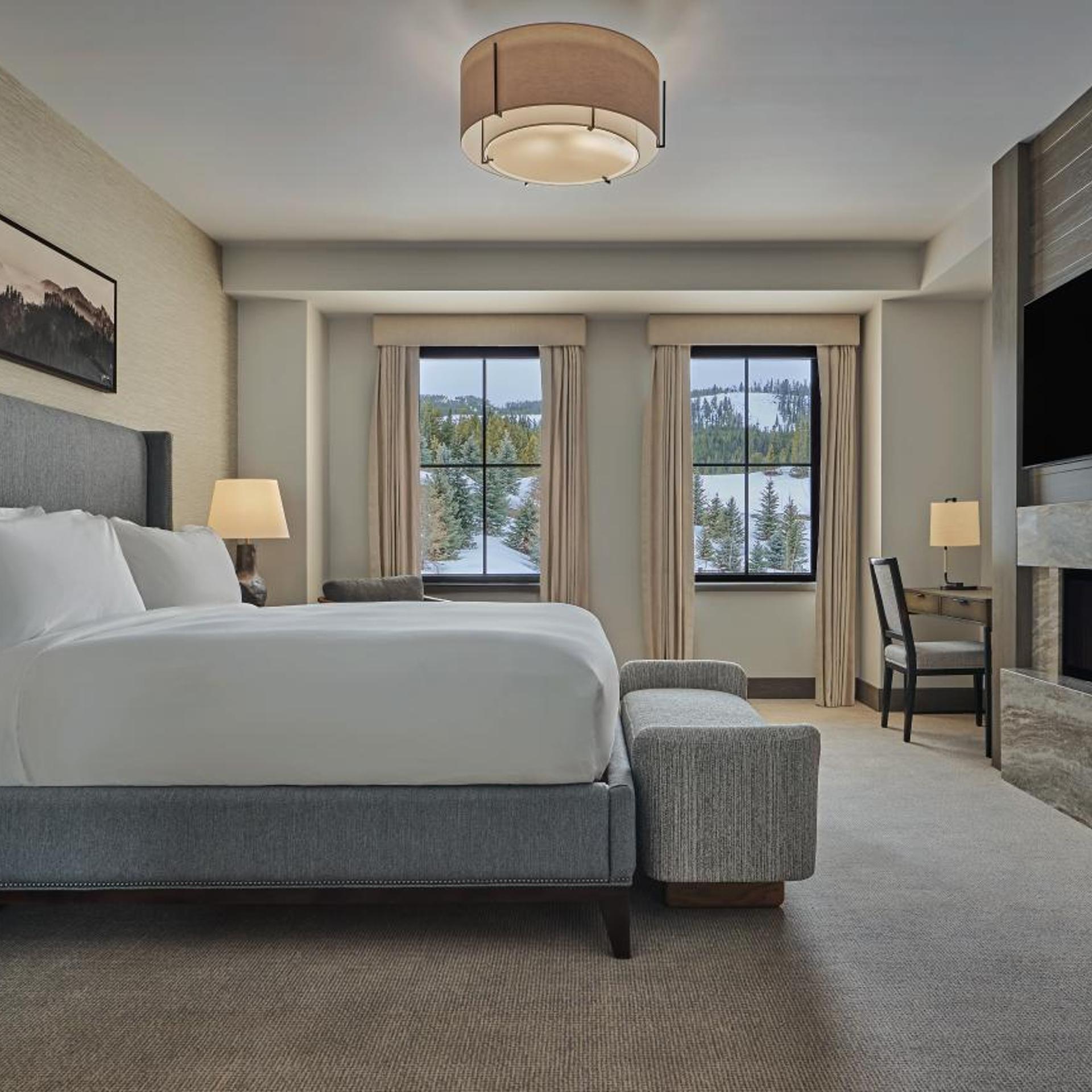 2 Bedrooms, Grand, Peak, Residence