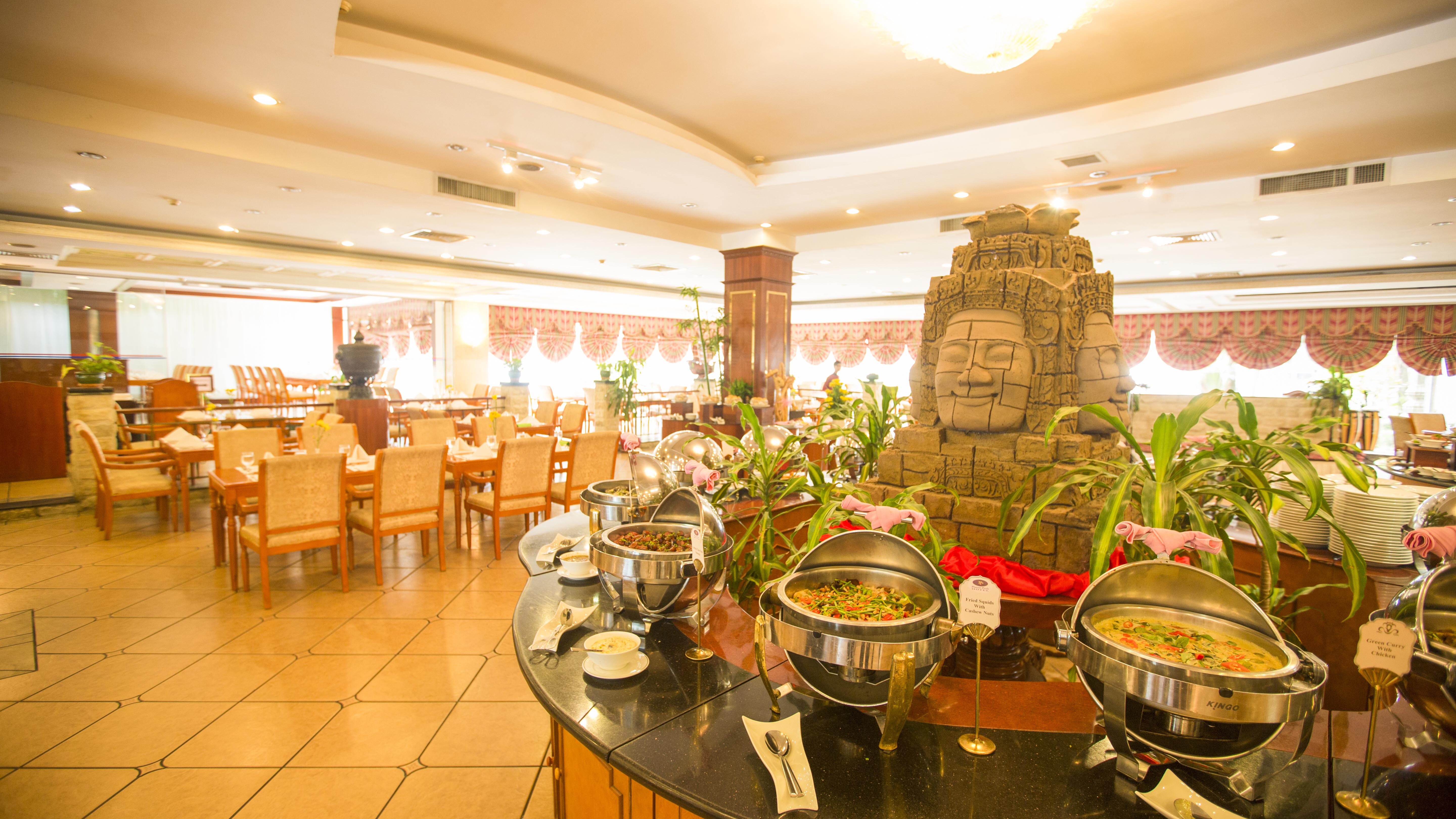 Phnom Penh Hotel 56/75