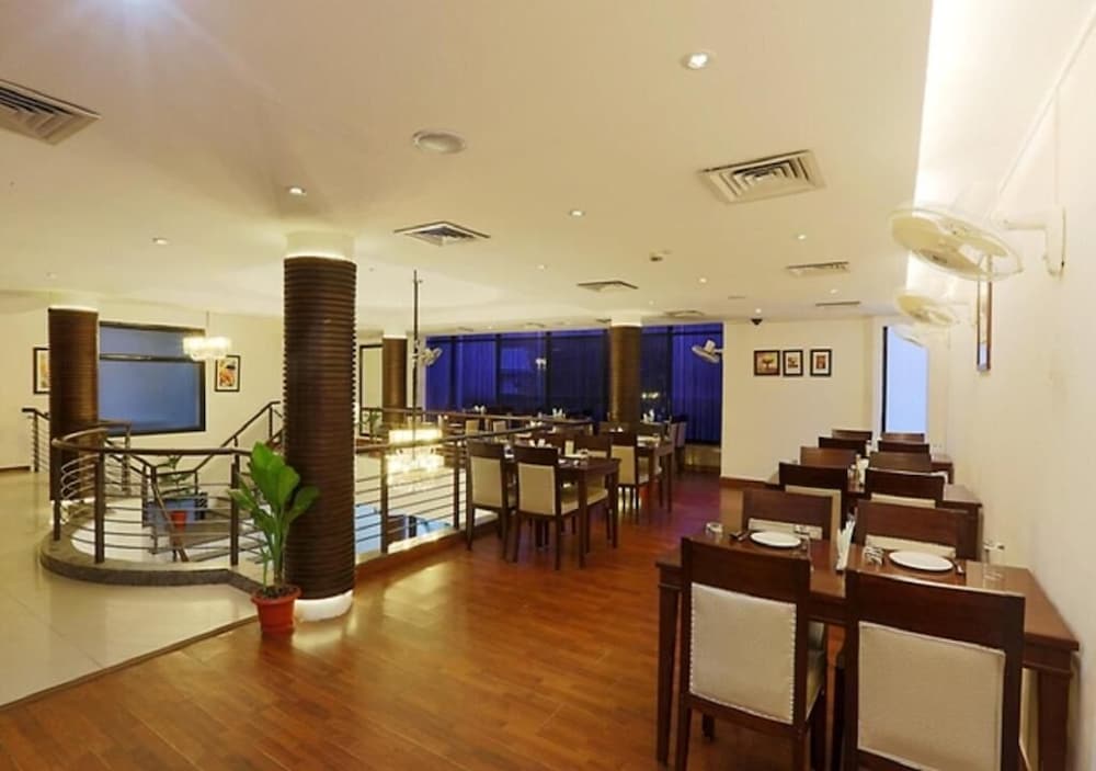 Hotel Green Lotus Dwarka 31/32