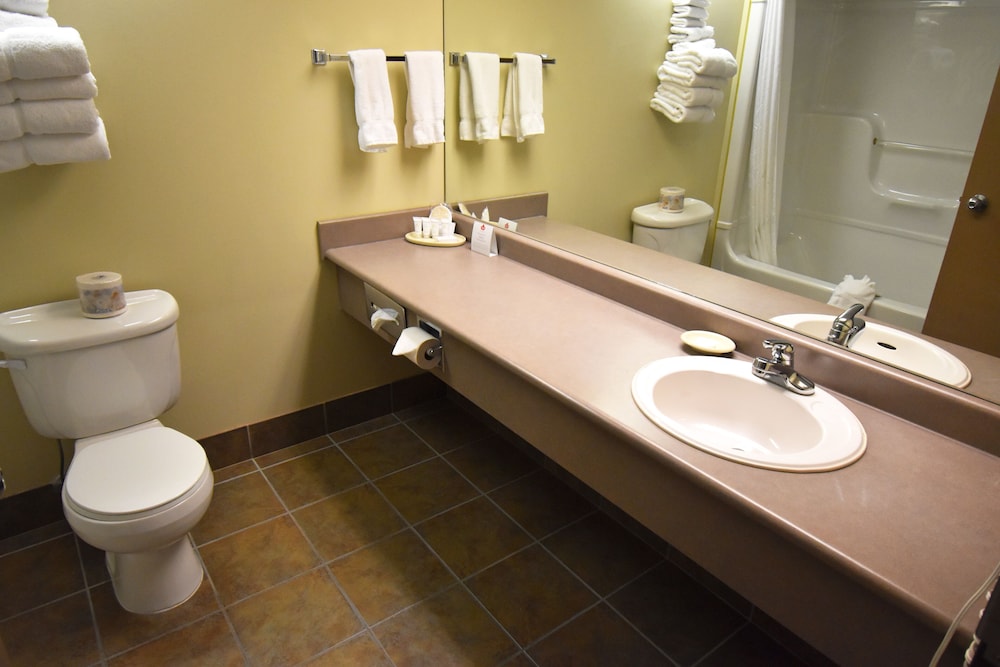 Canad Inns Destination Centre Brandon 46/51