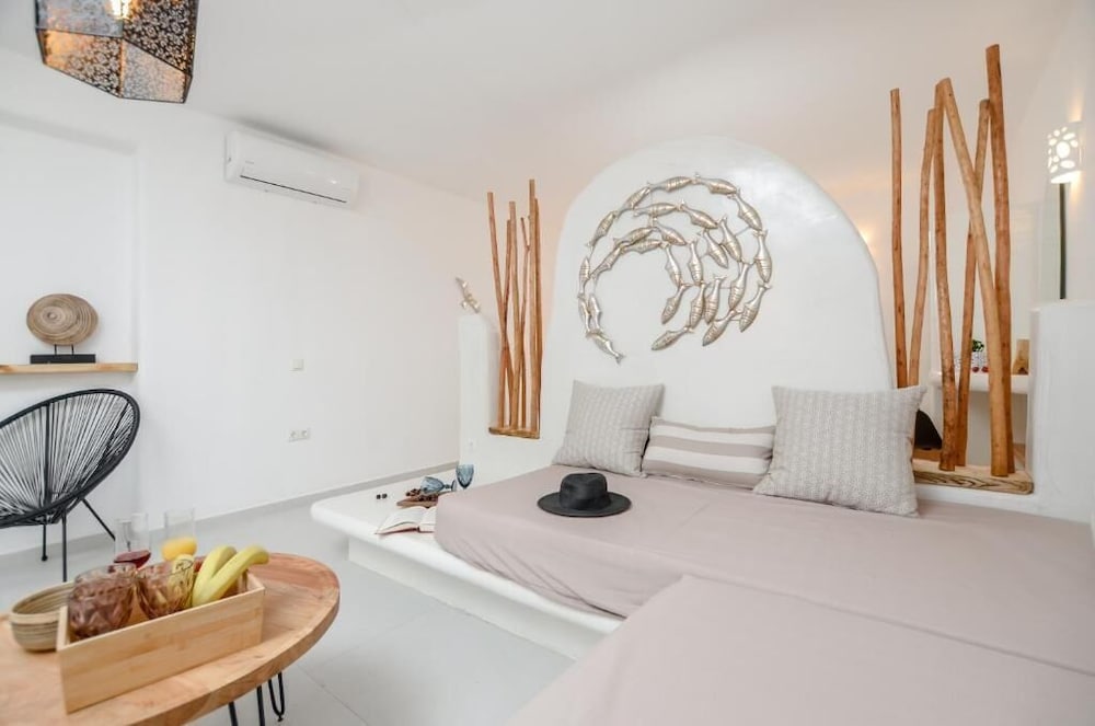 White Cocoon Exclusive villas 16/68