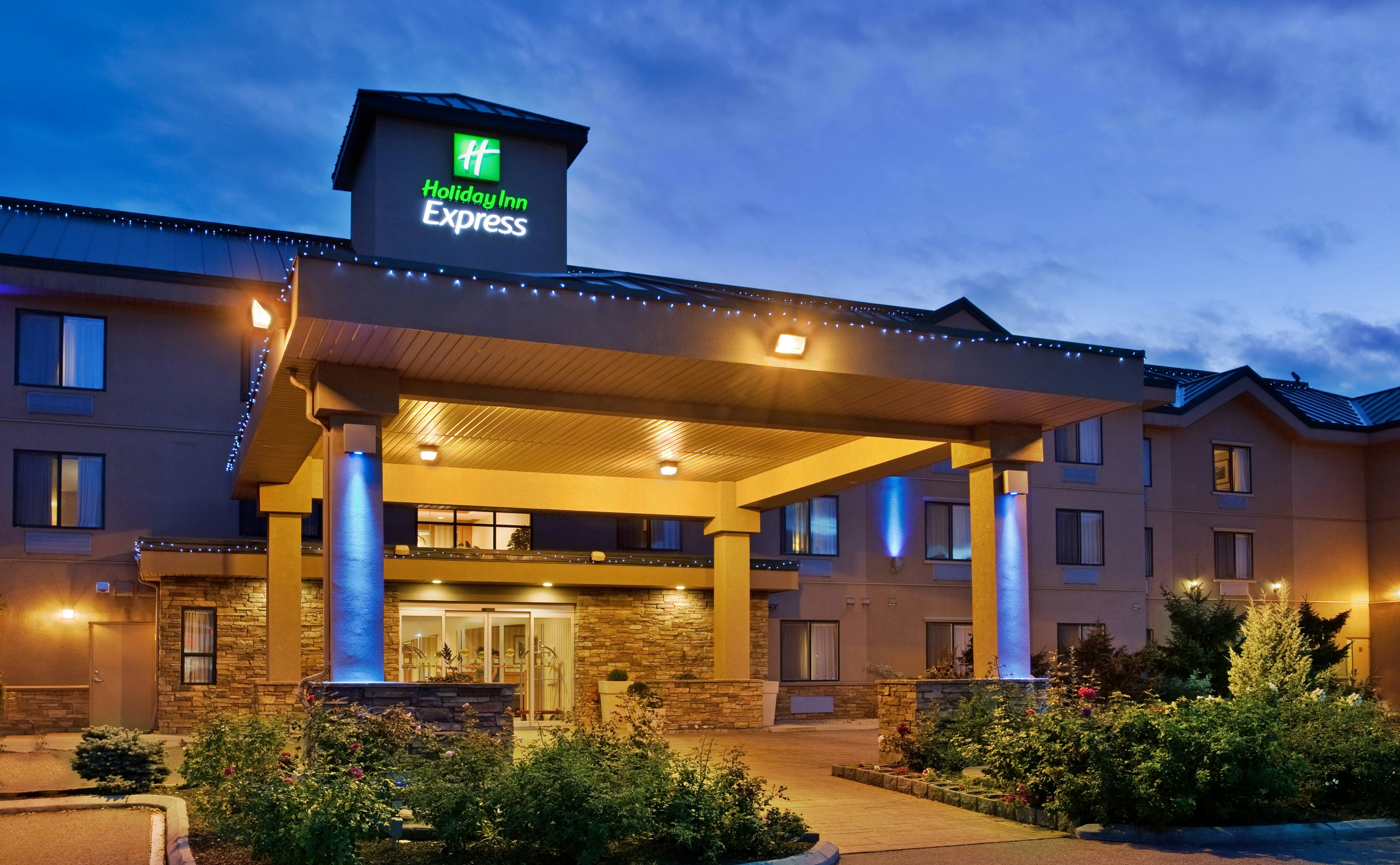 Holiday Inn Express Vernon 2/61