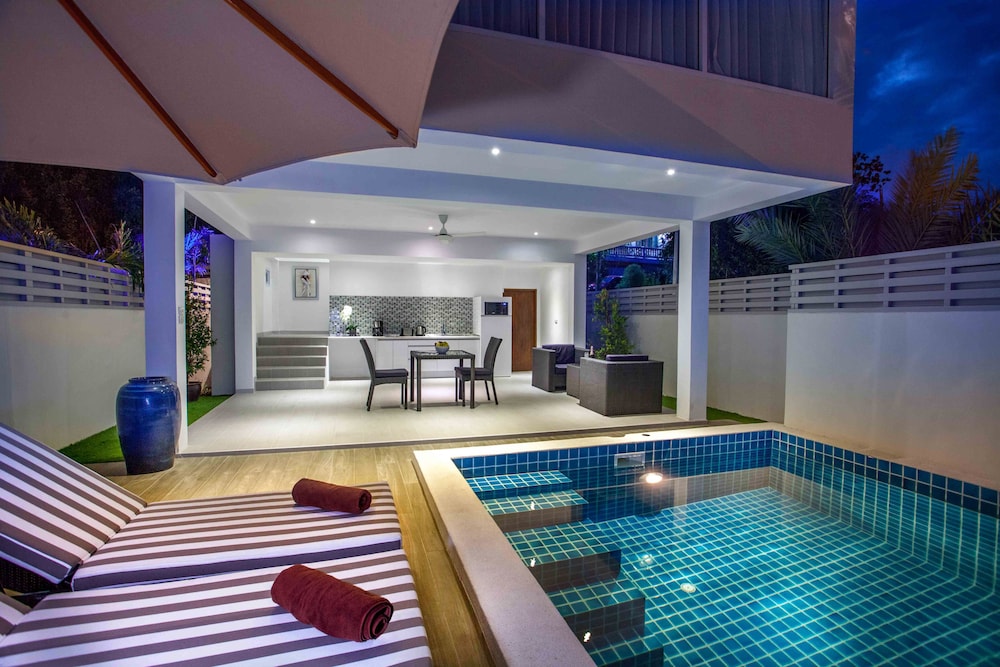 Samui Blue Orchid 19/37