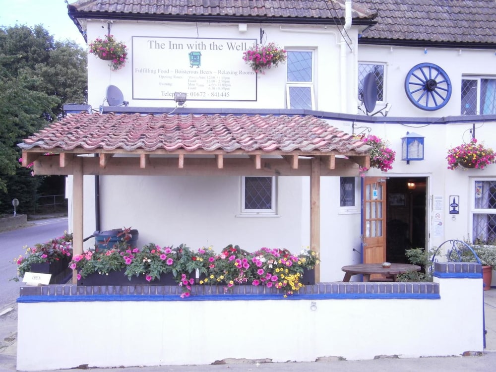 The Inn with the Well 2/36