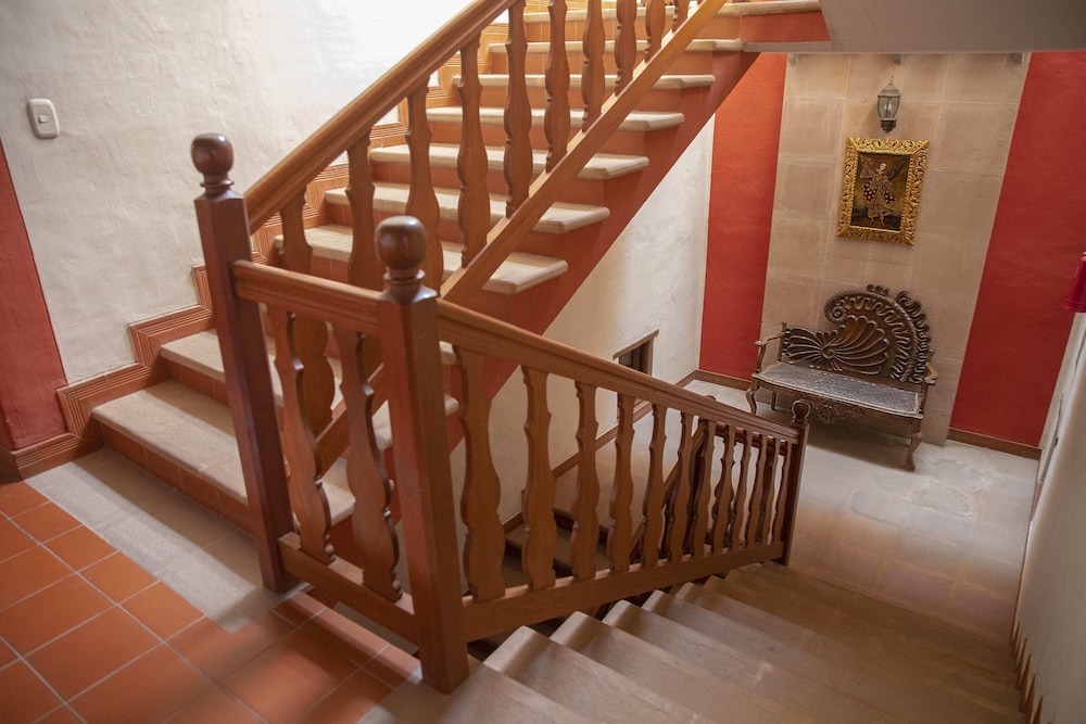 Hotel Monasterio 10/50