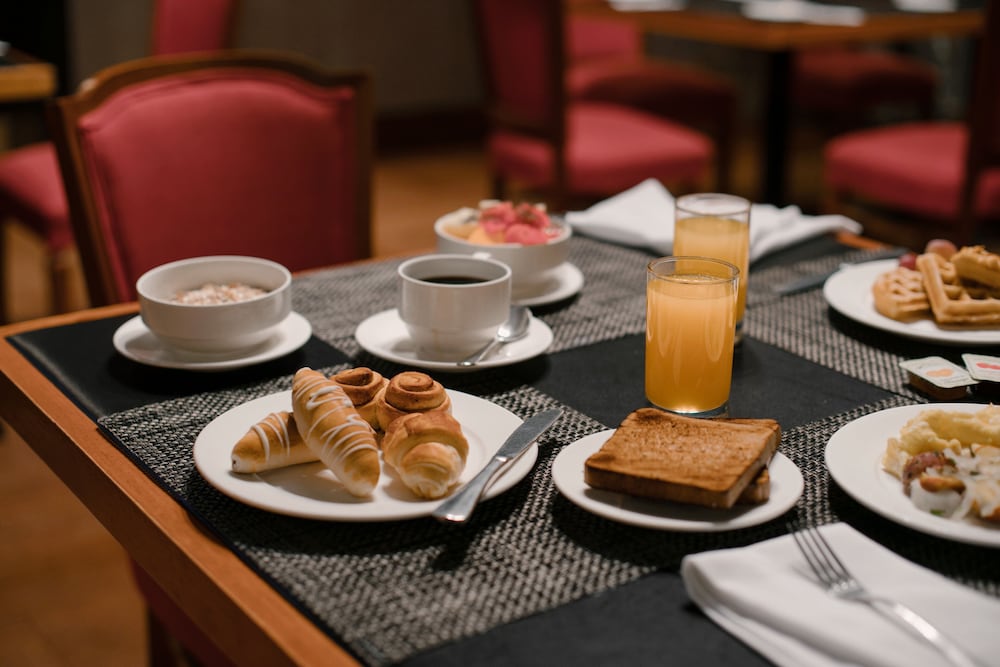 Wyndham Costa Del Sol Cusco 60/79