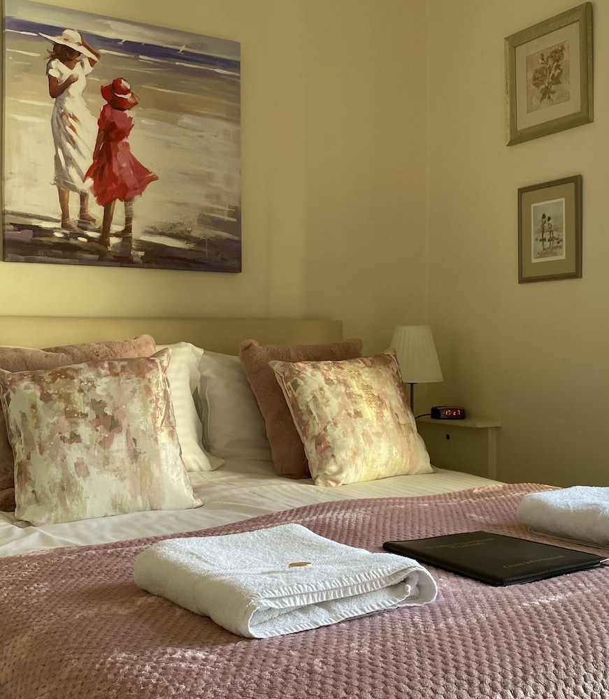 St. Johns Guest House 32/50