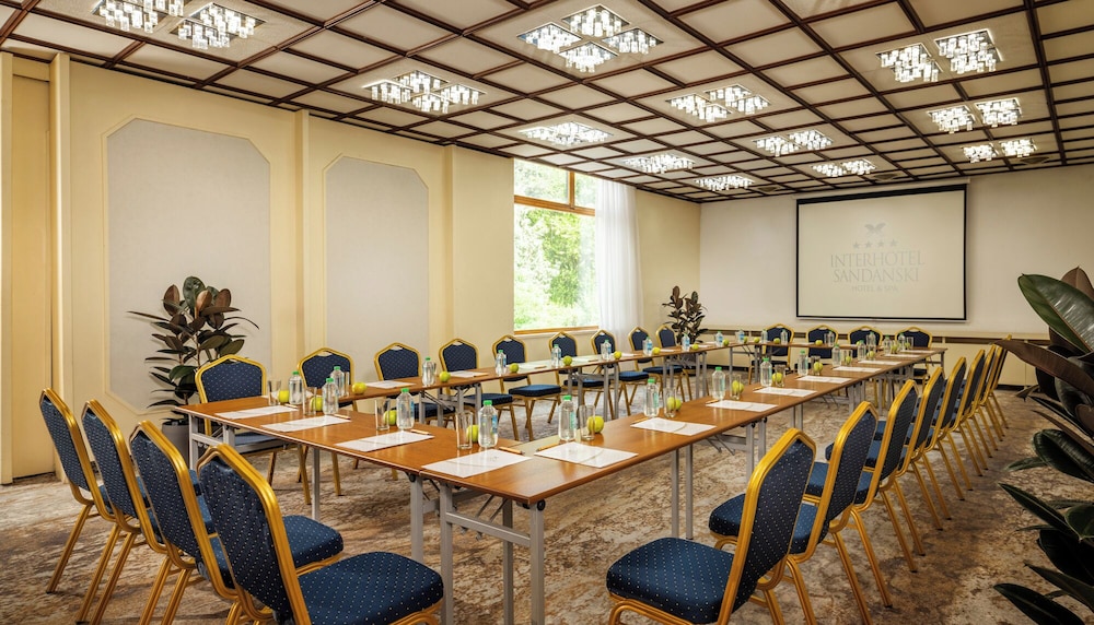 Interhotel Sandanski 40/48