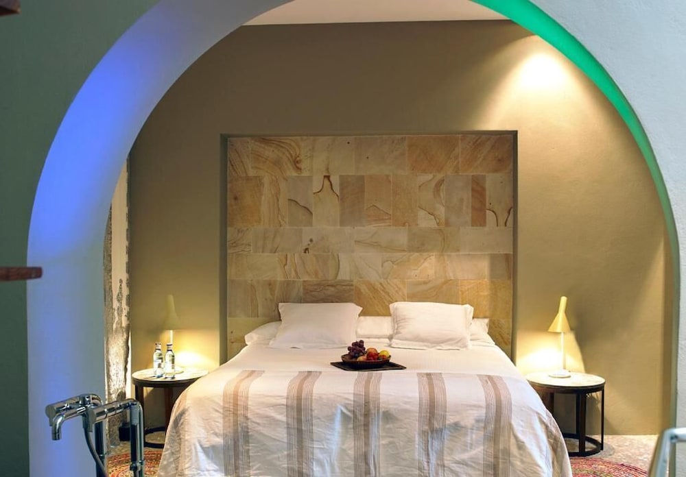 The Giri Residence Hotel & Spa 10/39