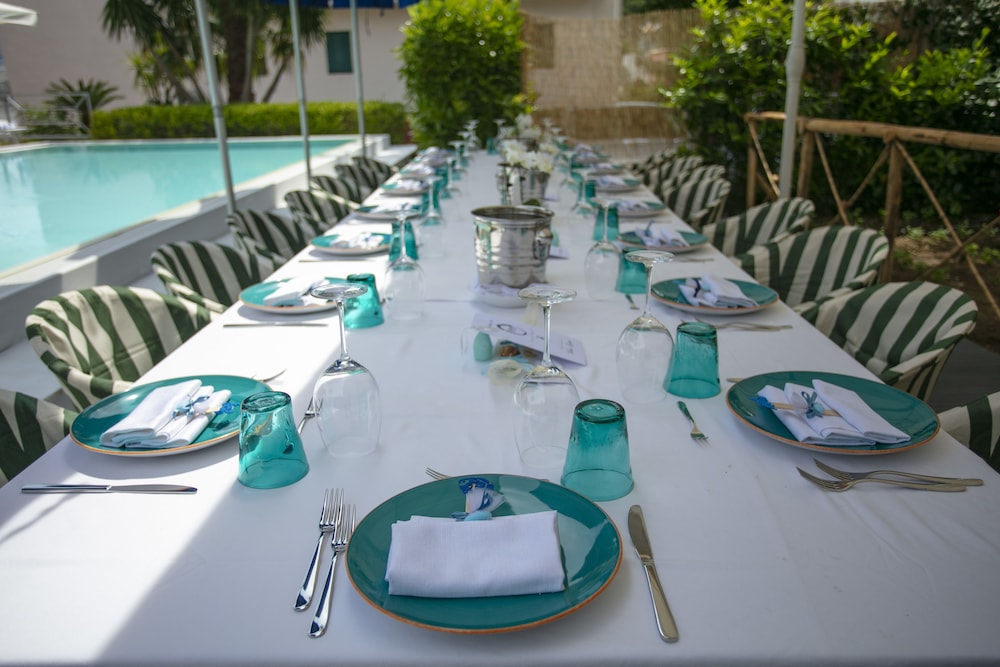 Palatium Mari Hotel 61/75