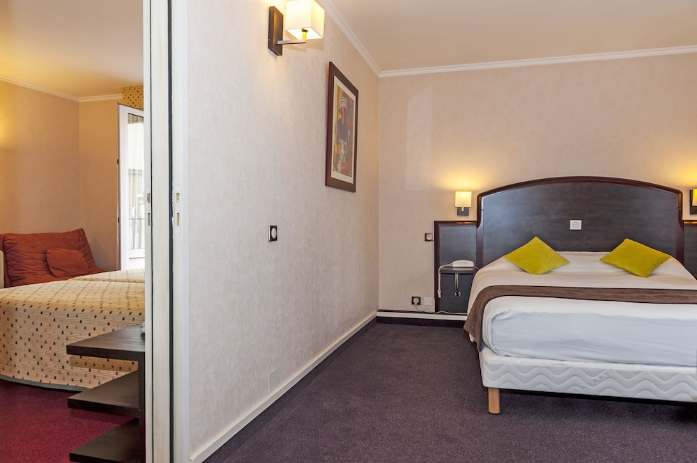 Brit Hotel Cahors Le France 15/61