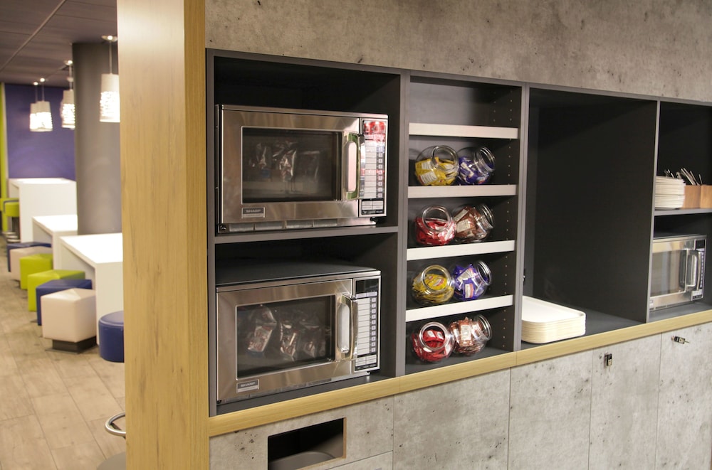 Ibis budget Manchester Salford Quays 49/53