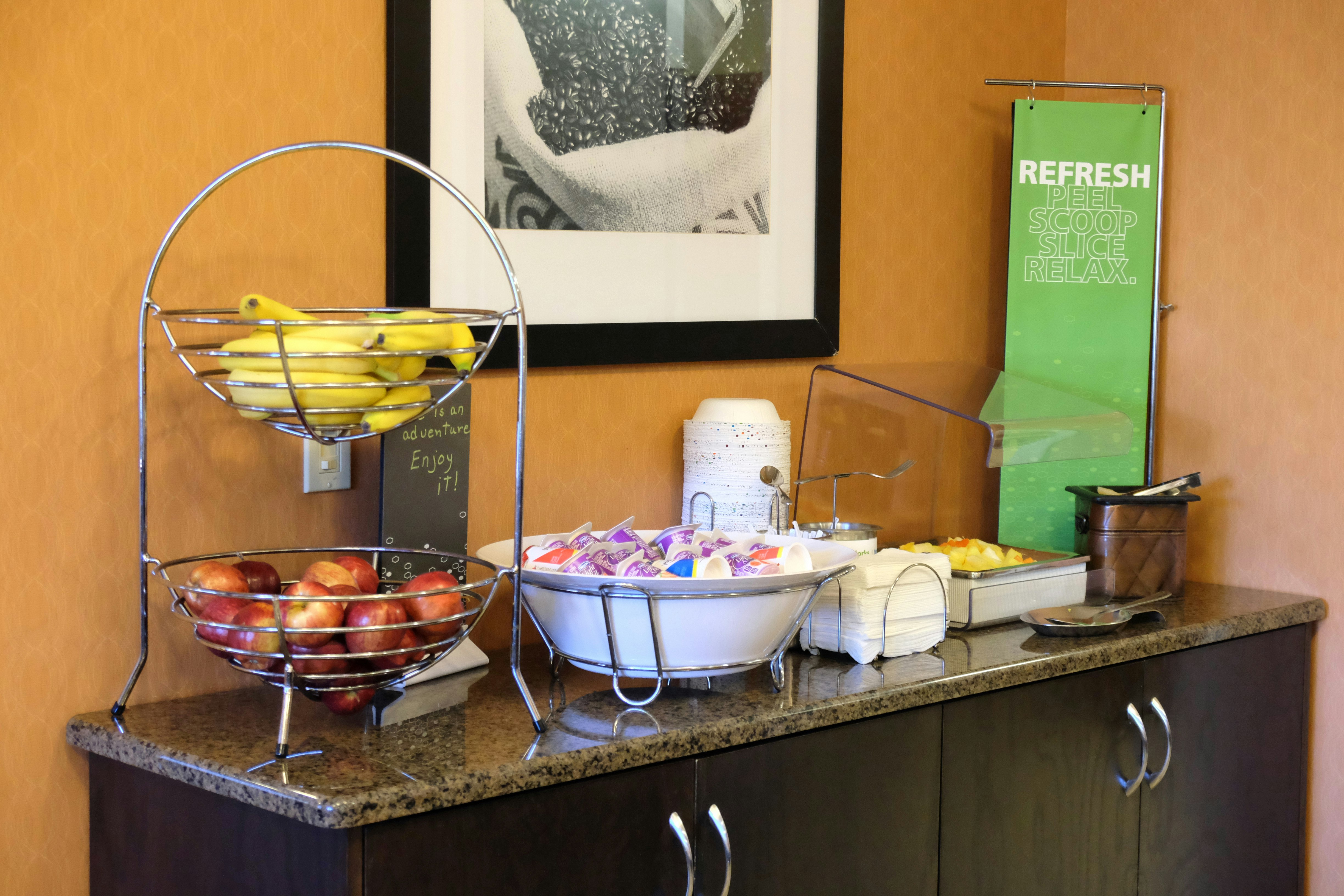 Hampton Inn Lima 33/73