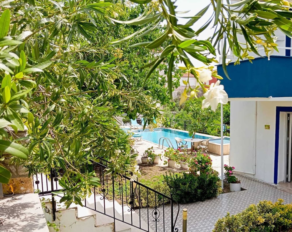 Parla Apart Otel 40/48