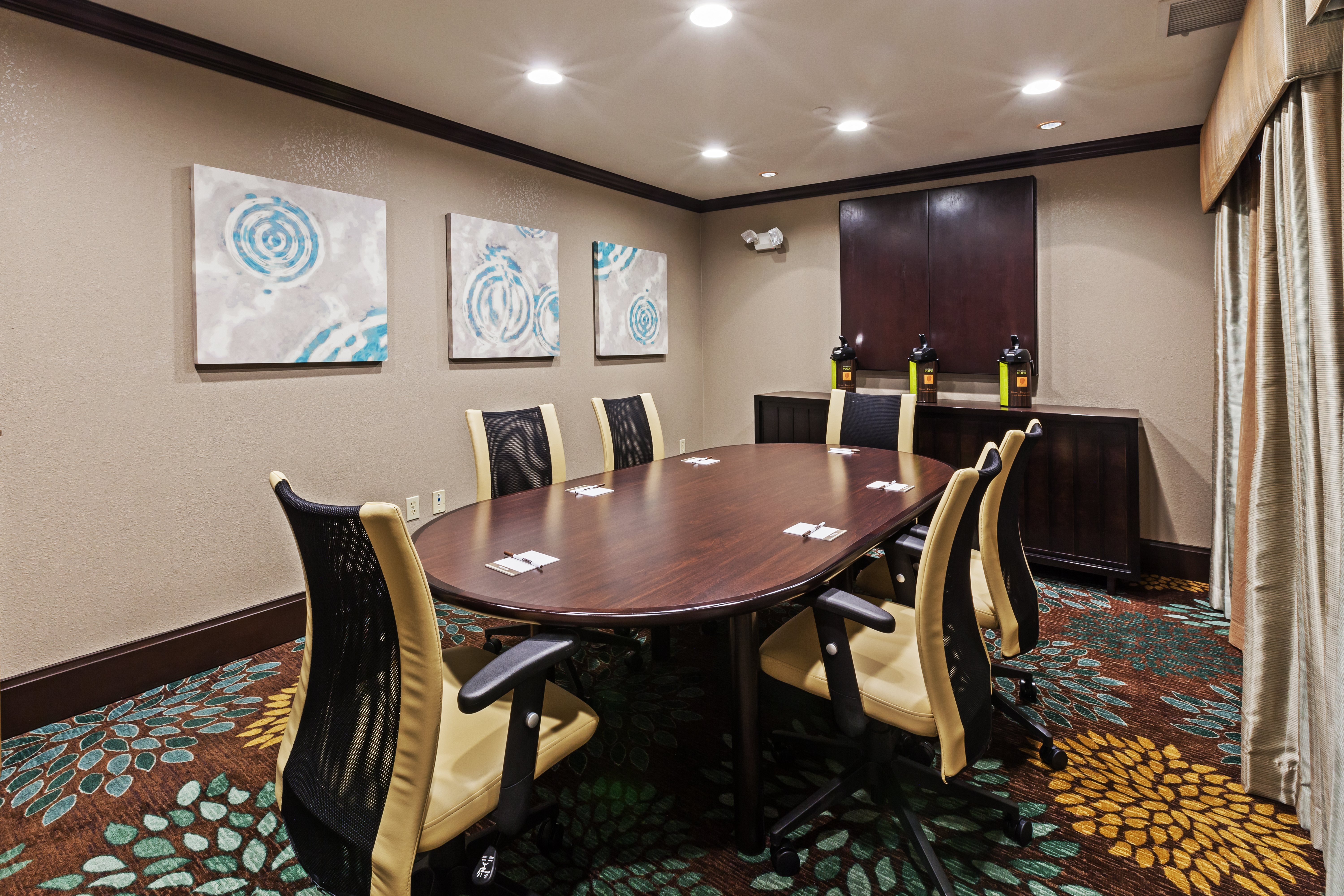 Staybridge Suites Tulsa-Woodland Hills 46/56