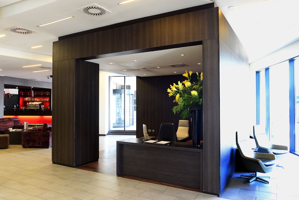 Crowne Plaza Birmingham City Centre, an IHG Hotel 6/84