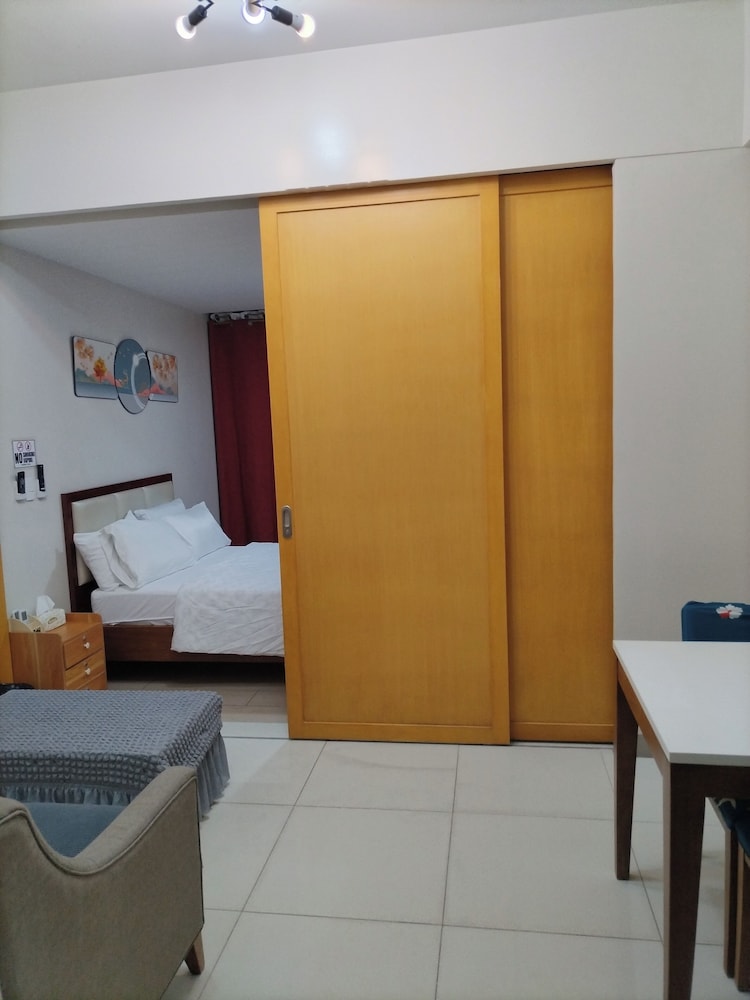 One Uptown Residence Bgc 27/50