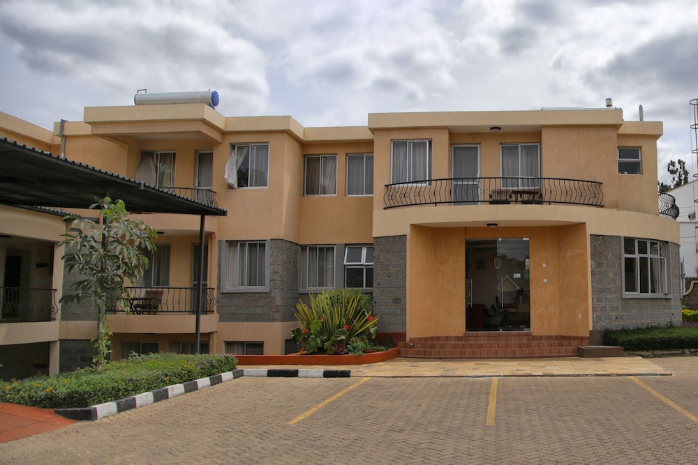 Longview Suites 2/51