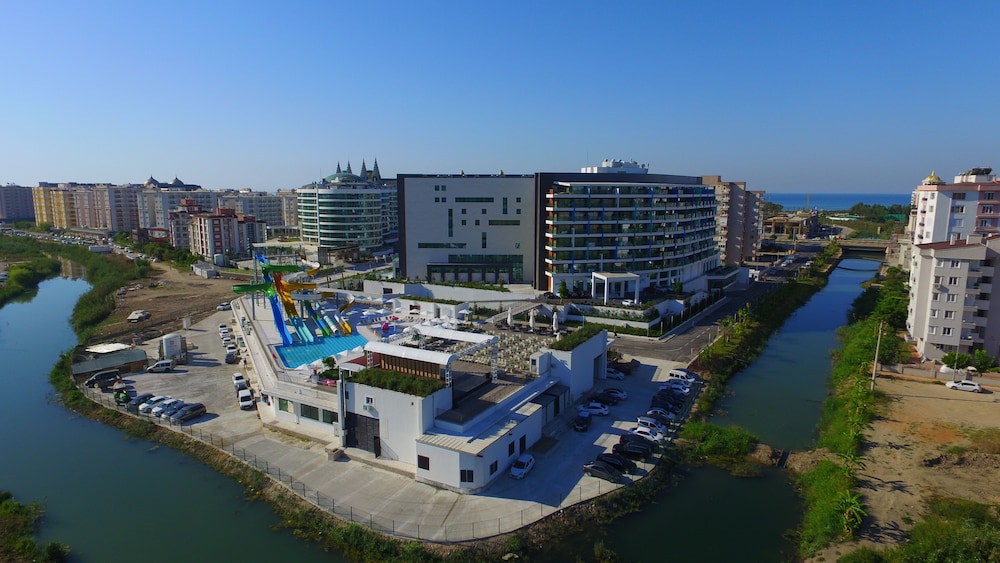 Wind of Lara Hotel and SPA 8/70