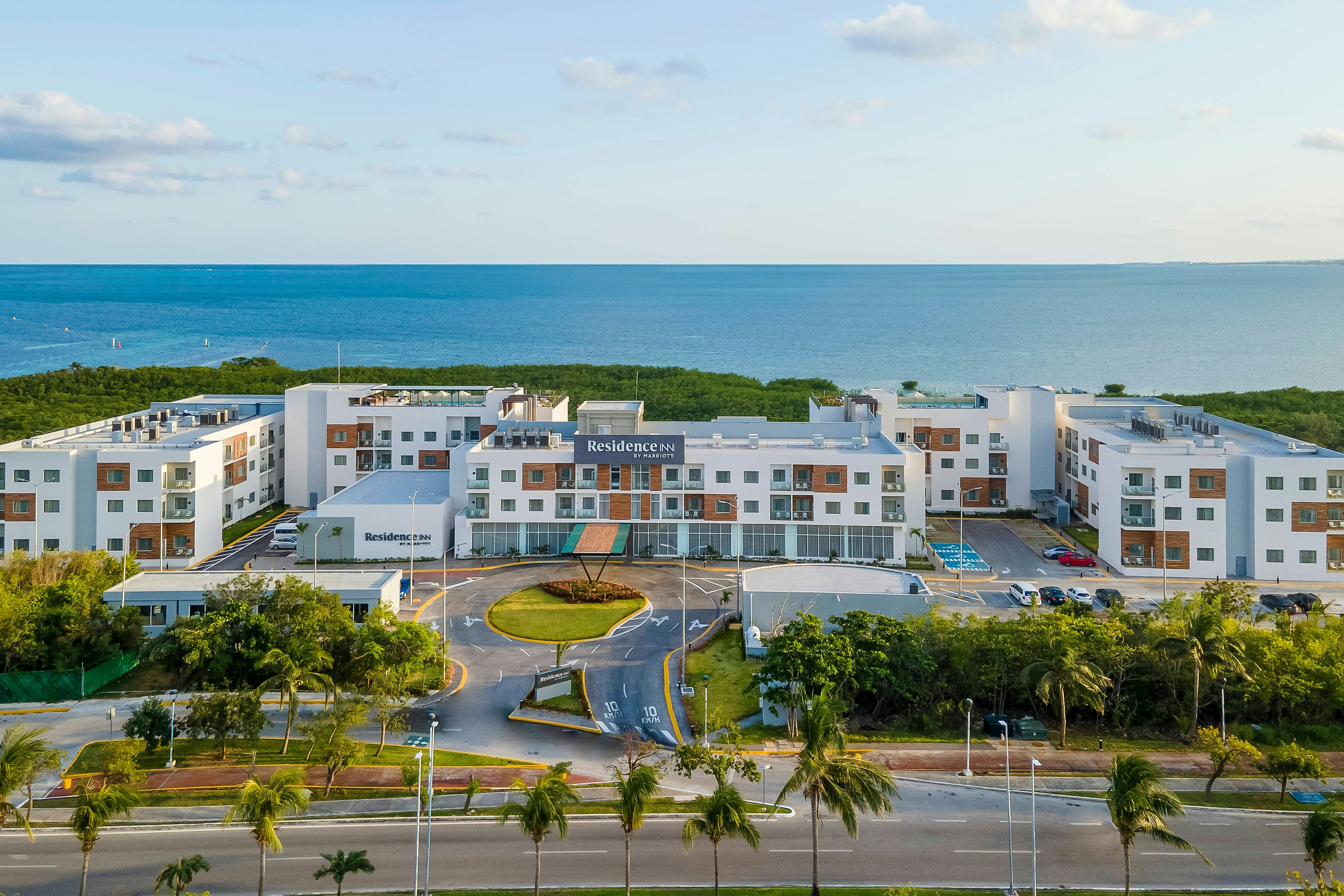 Residence Inn by Marriott Cancun Hotel Zone 4/28